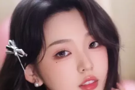 Nữ diễn viên đang càn quét Trung Quốc