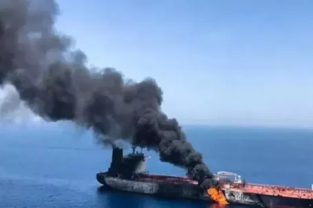 Chứng khoán thế giới sụp đổ, giá vàng lao dốc