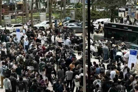 Hàng nghìn người xếp hàng cài đặt ứng dụng AI OpenClaw tại Trung Quốc