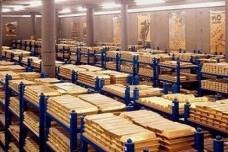 Ba Lan có thể sẽ bán lượng vàng trị giá 13 tỷ USD để đầu tư cho quân sự