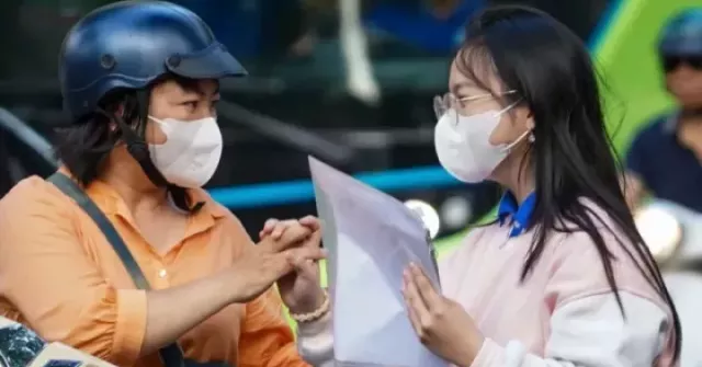 Tuyển sinh lớp 10 vẫn là ‘kì thi kinh hoàng’