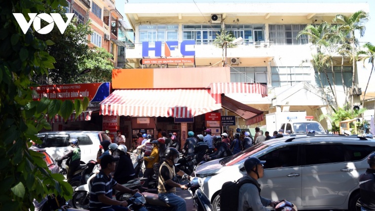 Người dân và doanh nghiệp cần đồng thuận với chủ trương điều hành, không hoang mang, không mua tích trữ gây mất cân đối cung cầu cục bộ