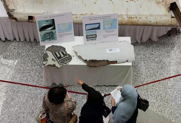 Dù nhiều chiến dịch tìm kiếm quy mô lớn đã được triển khai, tung tích chiếc máy bay vẫn chưa được xác định.