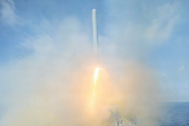 Tổng thống Mỹ: Iran cũng sở hữu tên lửa Tomahawk