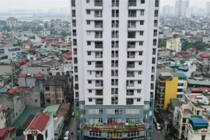 Ngân hàng rao bán bất động sản để siết nợ hàng trăm tỷ