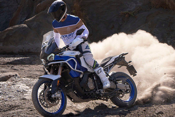 MV Agusta Enduro Veloce ra mắt: Trang bị “full option”, đối thủ đáng gờm của Africa Twin