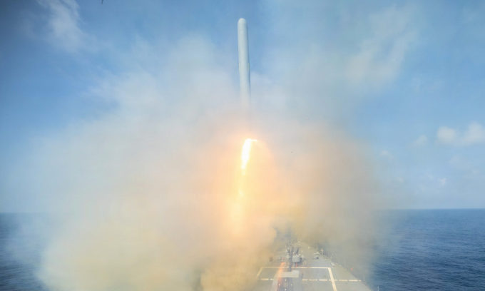 Tổng thống Mỹ: Iran cũng sở hữu tên lửa Tomahawk - 1