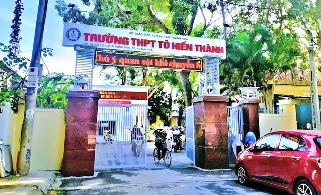 Trường THPT Tô Hiến Thành, nơi xảy ra vụ việc hơn 1 nghìn lượt sửa điểm.