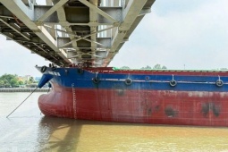 Khởi tố vụ tàu Thành Đạt 86 tông cầu Ghềnh gây thiệt hại nghiêm trọng