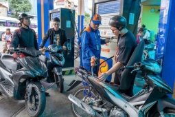 Bộ Công Thương khuyến khích làm việc từ xa để tiết kiệm xăng dầu