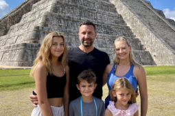 Hối hận sau 5 năm đưa con đi khắp thế giới