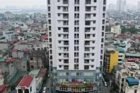 Ngân hàng rao bán bất động sản để siết nợ hàng trăm tỷ