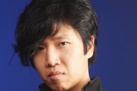 Bắt khẩn cấp nam ca sĩ 55 tuổi