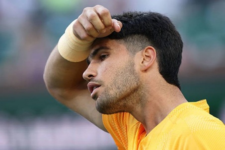 Video tennis Alcaraz - Rinderknech: Cú sốc tie-break, ngược dòng thành công (Indian Wells)