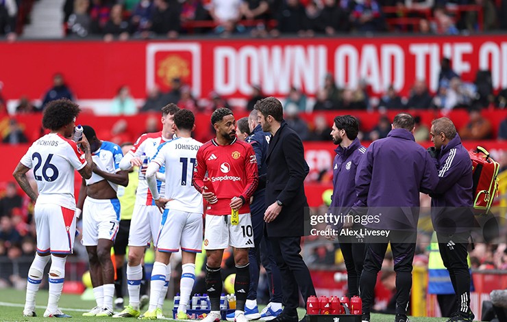 Carrick vẫn đang tìm cách khai thác tối đa khả năng của Cunha