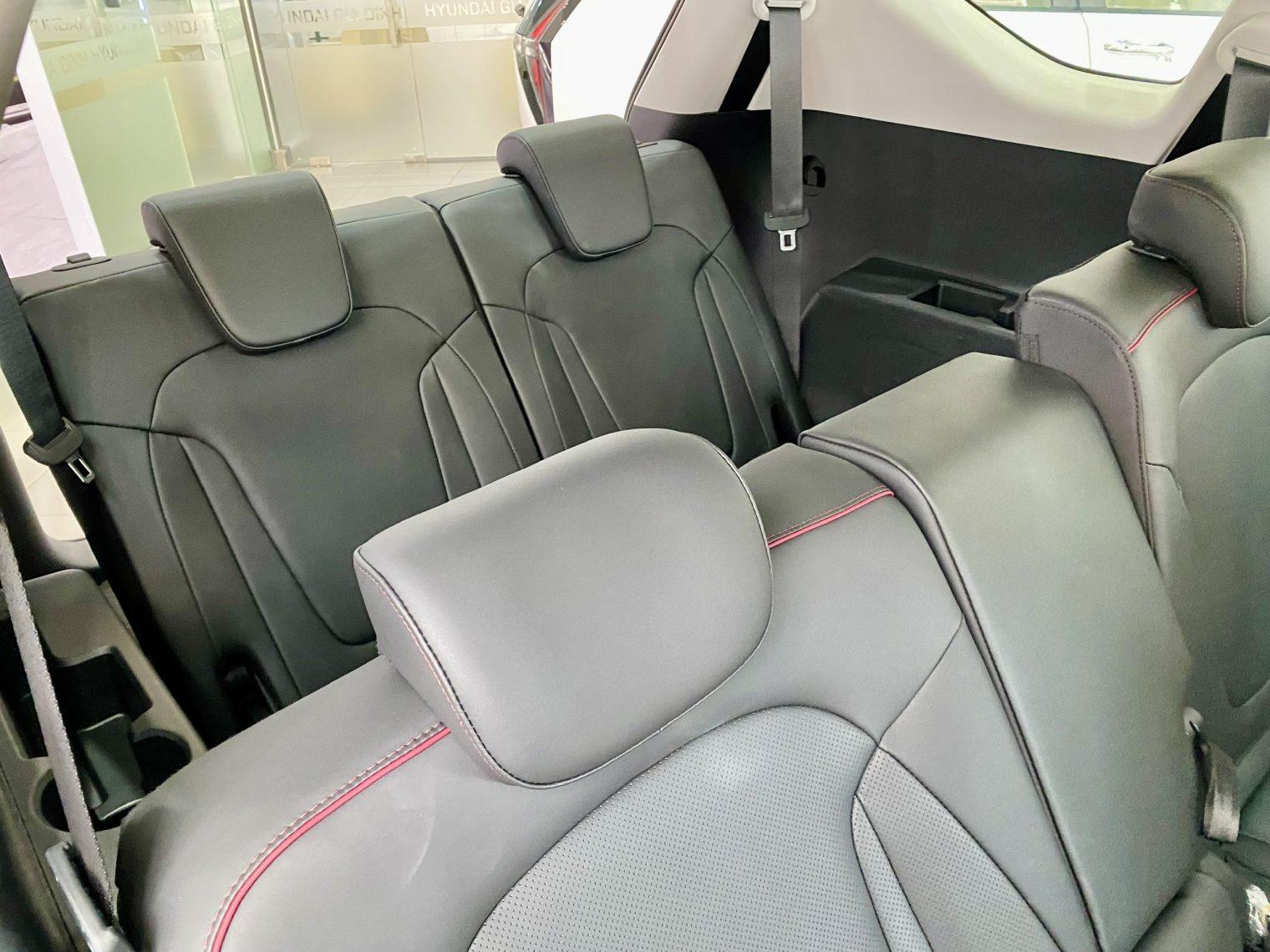 Hyundai Stargazer vẫn là MPV 7 chỗ "chân ái" về giá - 7