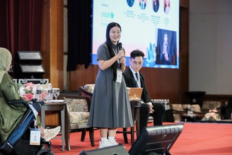 Hải Yến tích cực tham gia các sự kiện cộng đồng, truyền cảm hứng đến giới trẻ.