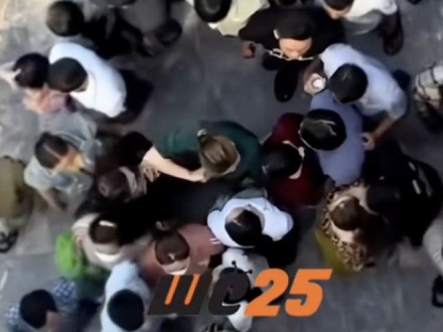 Vụ giật dây chuyền ở Liên Hoa Bảo Tháp: Xuất hiện thêm nhiều clip gây bức xúc