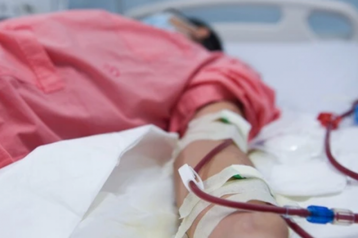 Uống vitamin vô tội vạ, người đàn ông bàng hoàng khi nhận kết quả suy thận độ 3