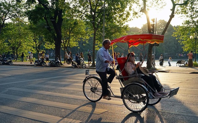 Miền Bắc hửng nắng trước khi đón không khí lạnh.