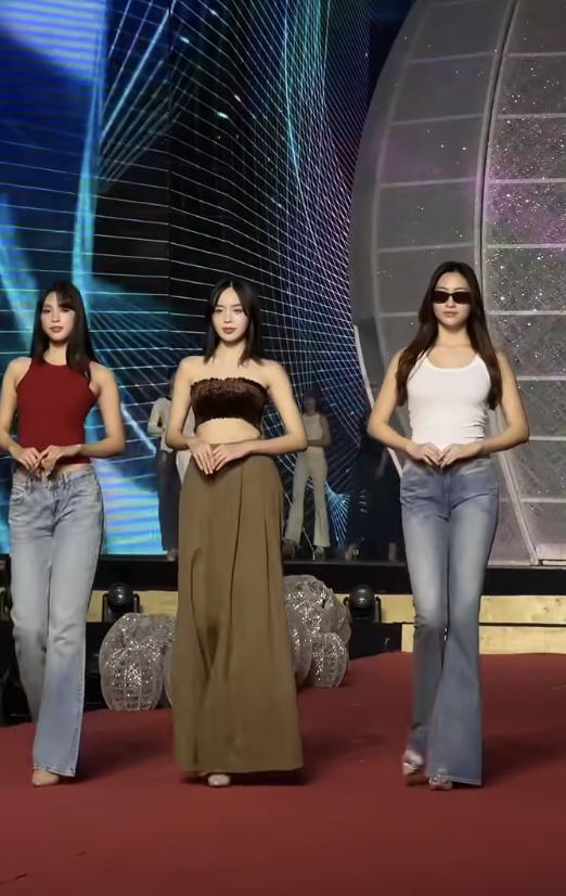 Cũng không ít ý kiến cho rằng, do hiệu ứng thị giác và chiều cao 1m78 của Lương Thùy Linh nên người đẹp mới trội hơn Thanh Thủy và Trần Tiểu Vy.