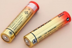 Sai lầm phổ biến của nhiều người khi tích trữ pin AA trong nhà