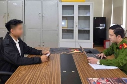 Phạt 5 triệu đồng người liên quan vụ “khóa đầu, khóa đuôi” ô tô ngày mùng 2 Tết ở Hà Tĩnh