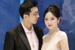 Midu và ông xã đại gia được khen khi diện đồ đôi đi ăn cưới