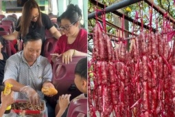 Gia đình 45 người đi du xuân, mang theo 20 con vịt, gà, 30kg lạp xưởng