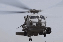 Hải quân Mỹ triển khai trực thăng MH-60R Seahawk mang tên lửa 'Hỏa ngục' ra sao?