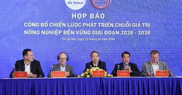 De Heus bắt tay Hùng Nhơn đầu tư 18.300 tỷ đồng thúc đẩy chuỗi chăn nuôi bền vững, hướng tới doanh thu 2 tỷ USD mỗi năm