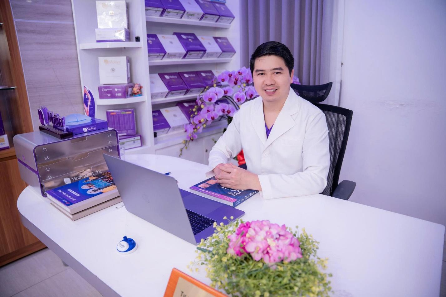 “Đơn giản, vì tôi là bác sĩ quân y” - TS.BS Hoàng Thanh Tuấn