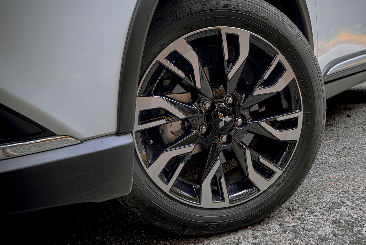 Khi mua xe cũ, cần kiểm tra xem chiếc xe đó đã từng nằm trong diện triệu hồi và đã được xử lý chưa.