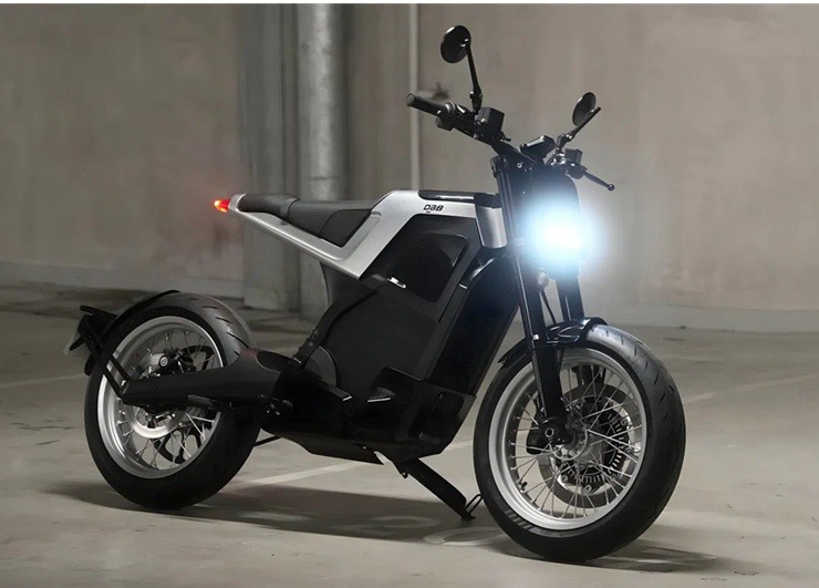 DAB 1 – mô tô điện phong cách supermoto, chạy 150 km/lần sạc - 1