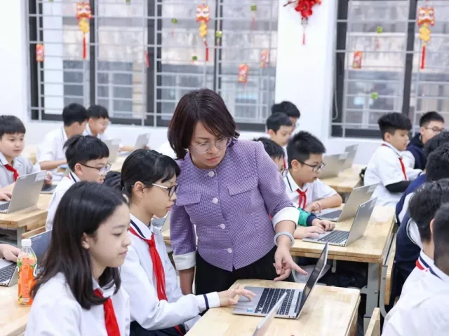 ‘Cân não’ thi vào lớp 10, sao Hà Nội không rút ngắn điểm chênh giữa các nguyện vọng?