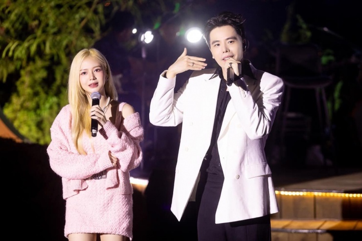 Chuyện tình giữa Liz Kim Cương và Trịnh Thăng Bình tốn nhiều giấy mực của báo chí.