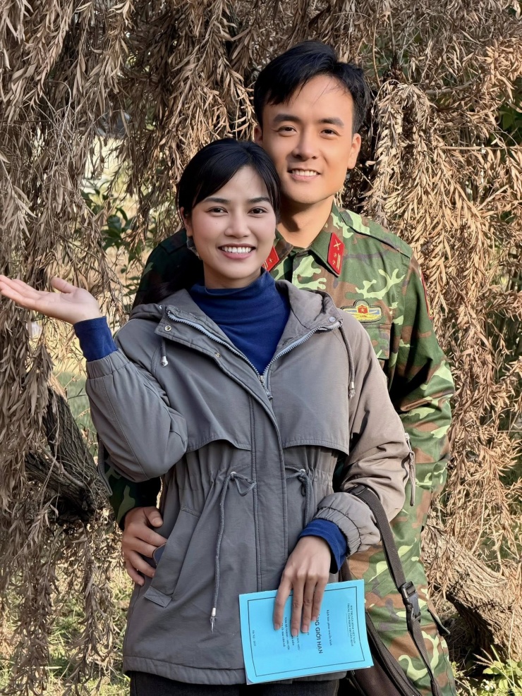 Vợ chồng Anh Đào - Anh Tuấn cùng tham gia phim "Không giới hạn".&nbsp;