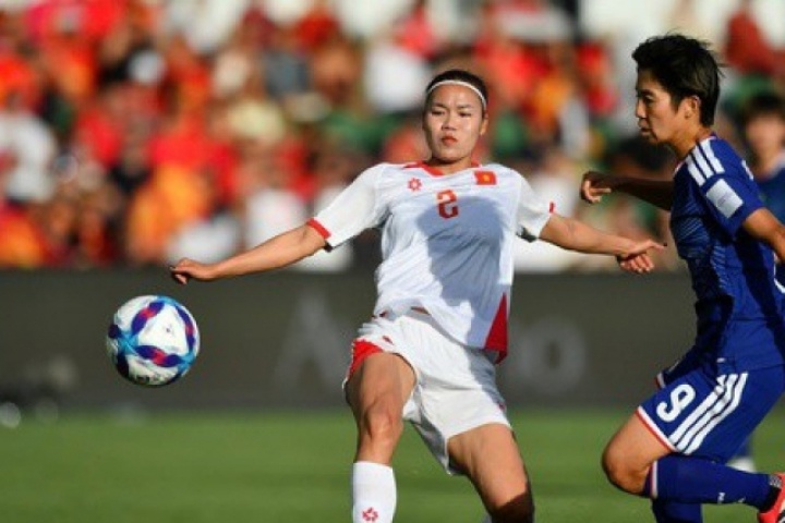 Bóng đá nữ Việt Nam: Hơn cả lời cảnh báo