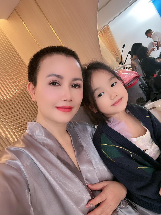 Cuộc sống của nữ diễn viên lại trải qua không ít thăng trầm.