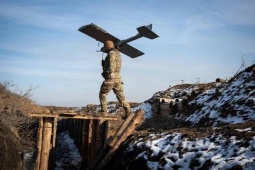 Ukraine mở rộng các đòn tấn công tầm xa sâu vào lãnh thổ Nga