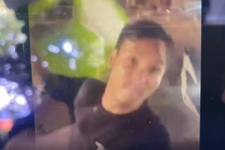 Tài xế giao hàng ở TPHCM bị người lạ lao vào đánh