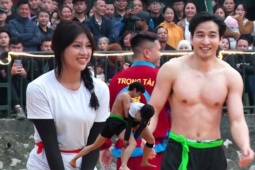 Hot girl Anh Thơ thua "nam thần" sới vật vẫn vui, fan "đẩy thuyền" tình yêu