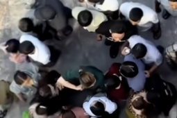 Vụ giật dây chuyền ở Liên Hoa Bảo Tháp: Công an khuyến cáo người dân