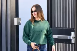 Cuối cùng cũng đến ngày phong cách ăn mặc "tiết kiệm năng lượng" lên ngôi