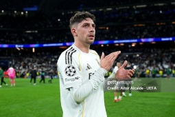 Valverde 3 lần phá lưới Man City: Bellingham ngỡ ngàng, báo Anh tâm phục khẩu phục