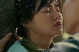 Chồng diễn viên Anh Đào 'cười ngất' khi xem nụ hôn 'khó thở' của vợ và Tô Dũng