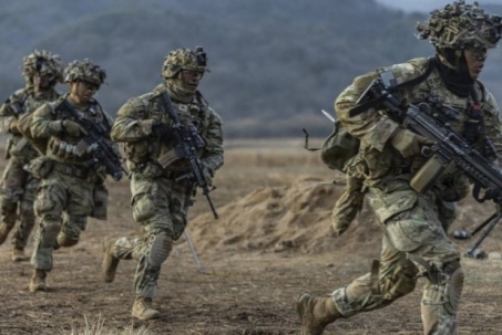 Sau 2 tuần chiến sự Iran, nỗi lo quân dịch lan rộng tại Mỹ