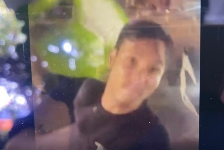 Tài xế giao hàng ở TPHCM bị người lạ lao vào đánh