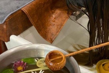 Phục hồi tóc hư tổn do uốn, sấy nhiều