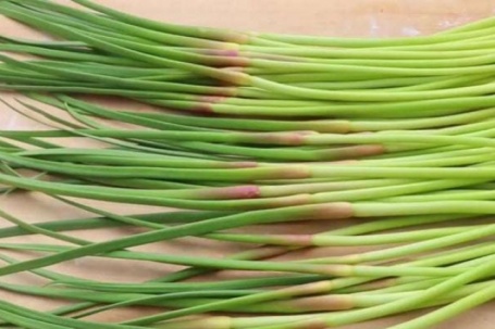 Loại rau mùa xuân ngon ngọt, nhiều người bỏ đi, lại là món ăn thơm phức, còn giúp giảm nhiệt, thải độc